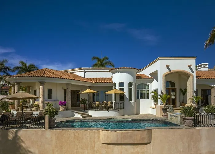 Villa Punta Bella Paraiso Beachfront *
