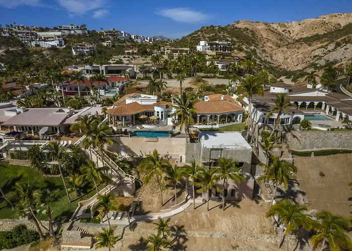 Punta Bella Paraiso Beachfront Villa *